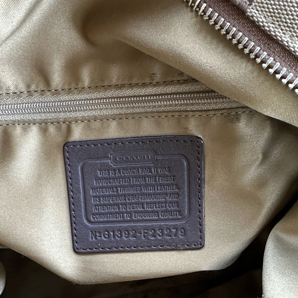 Coach PARK Signature Hobo | Style F23279 - Picture 15 of 16